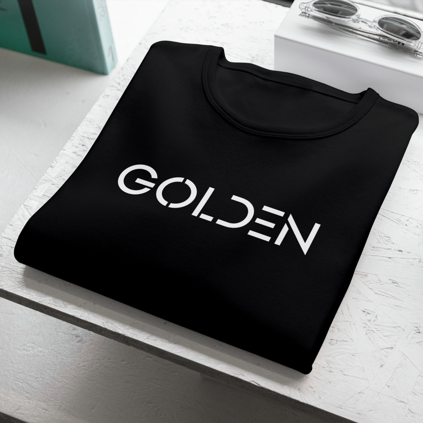 Camiseta GOLDEN